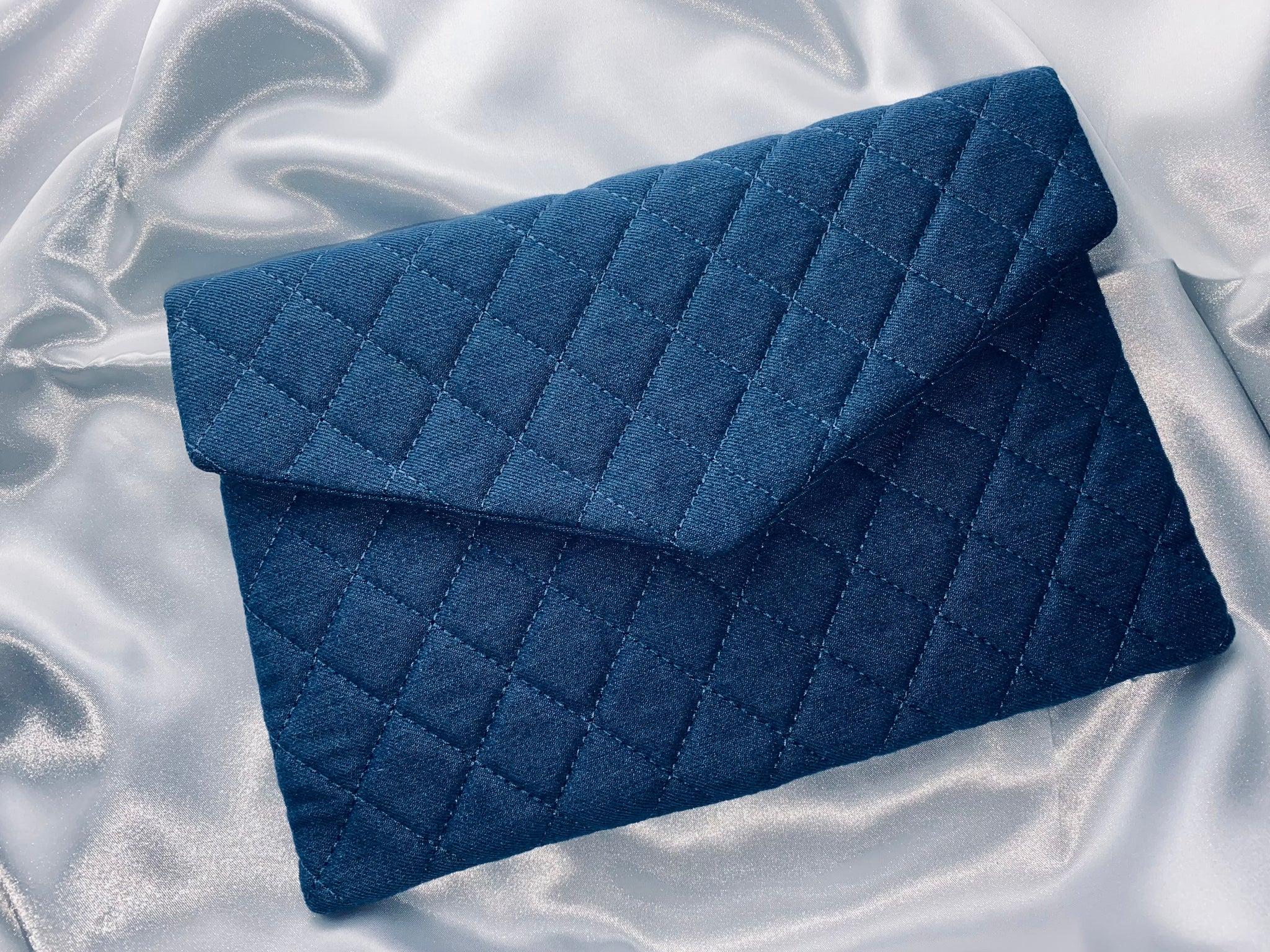 Quilted Denim Clutch – Glam Babe Boutique